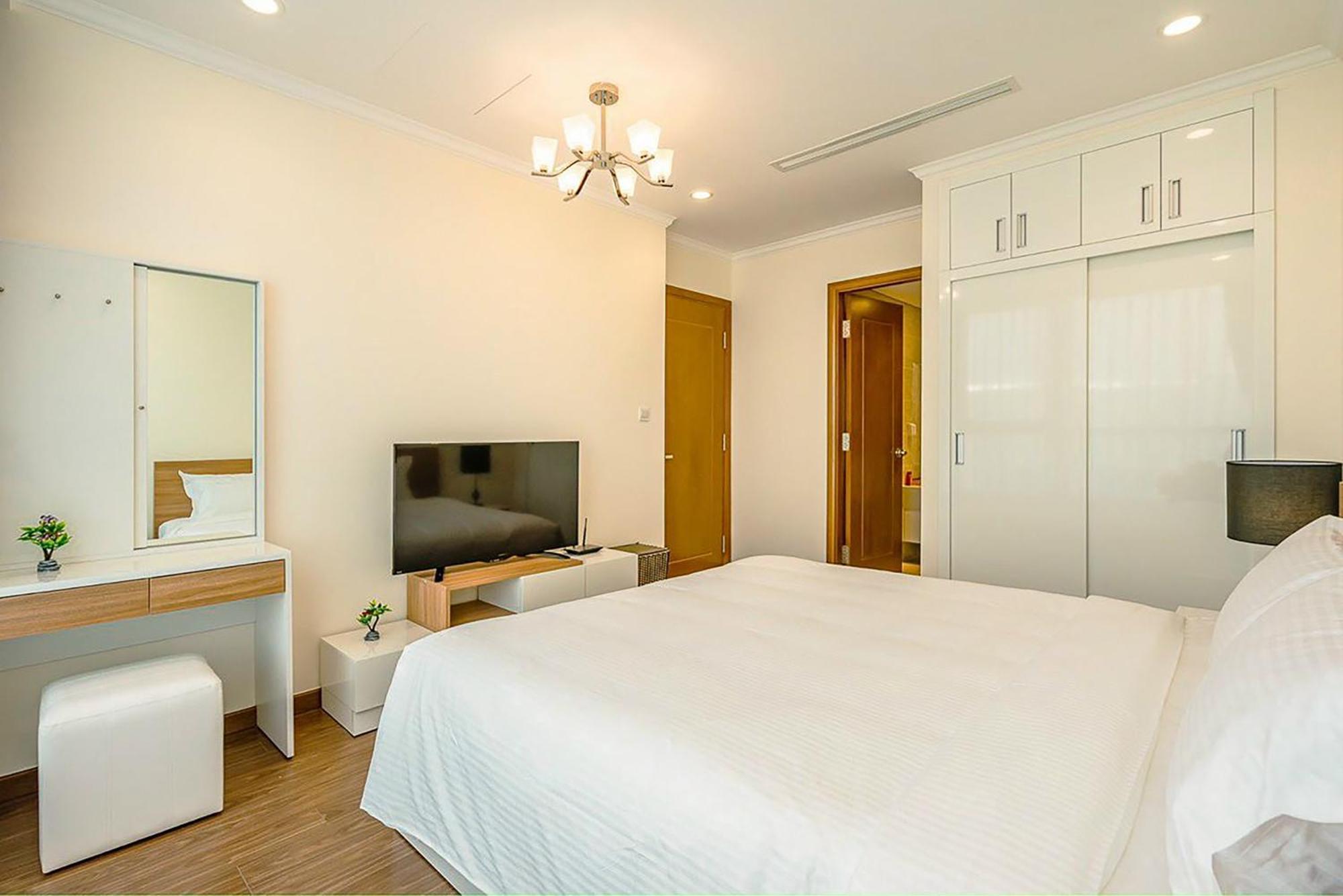 Vera Saigon - Vinhomes Central Park Apartment *